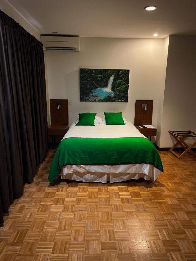 Legacy Boutique Hotel Quesada  Екстериор снимка