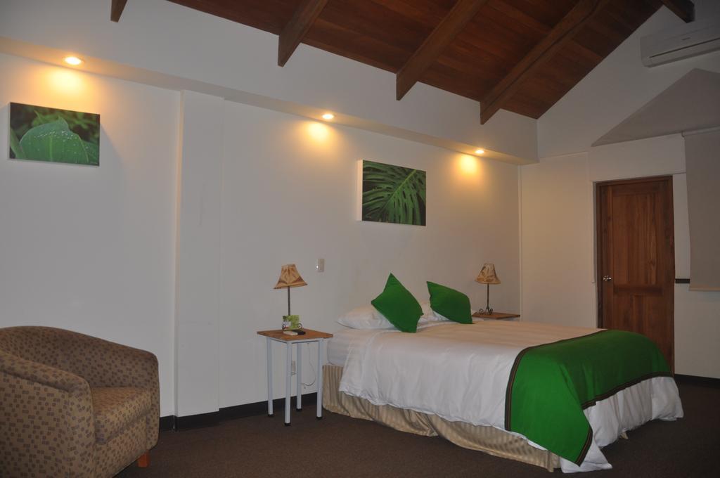Legacy Boutique Hotel Quesada  Екстериор снимка